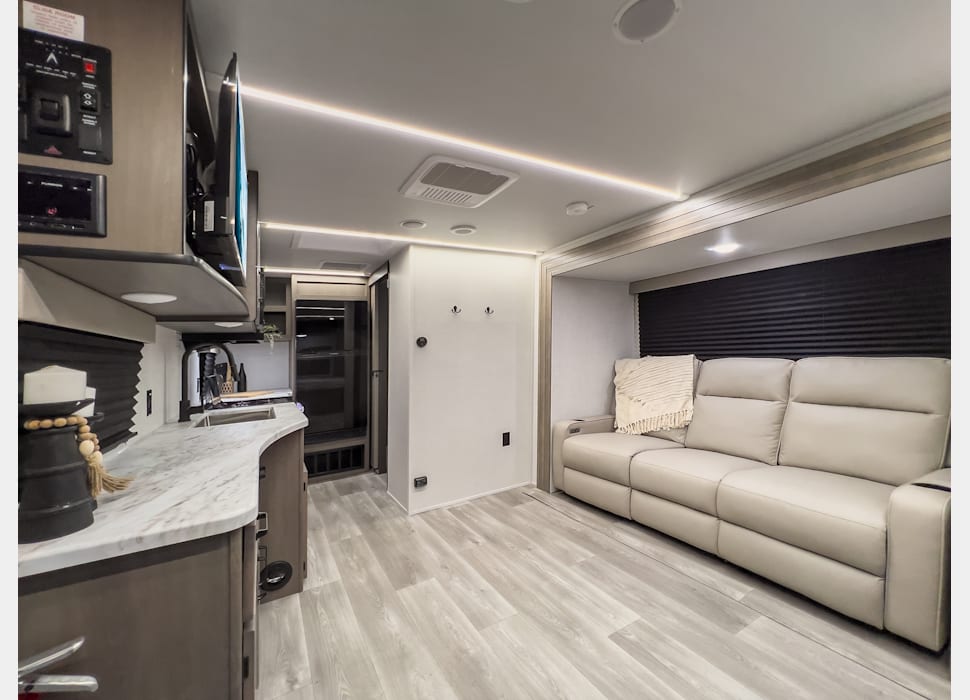 Travel Trailer rentals in Louisville