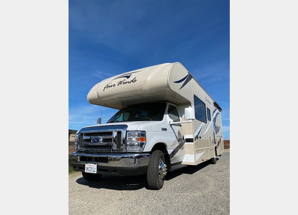 Class C Motor Home rentals in Fair Oaks