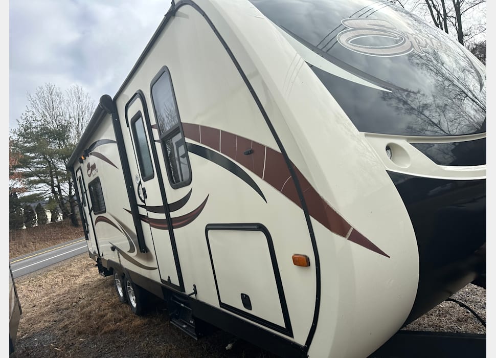 Travel Trailer rentals in Allenwood