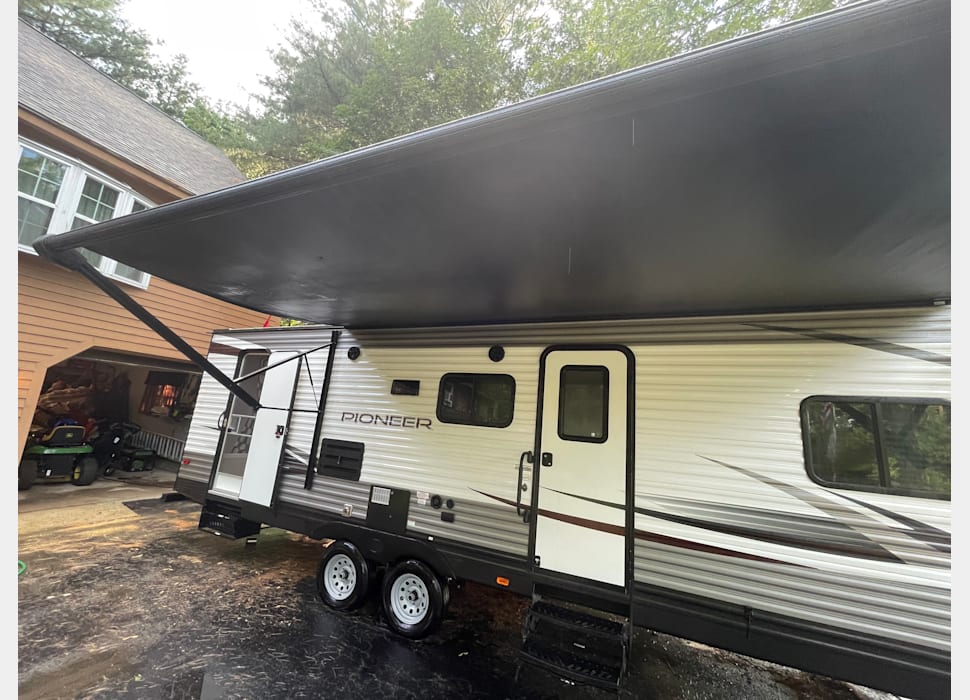 Travel Trailer rentals in Roslindale