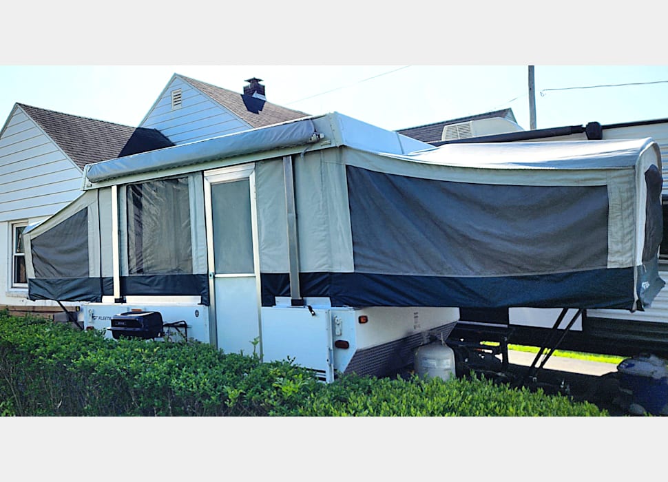 Pop-up Camper rentals in Gansevoort
