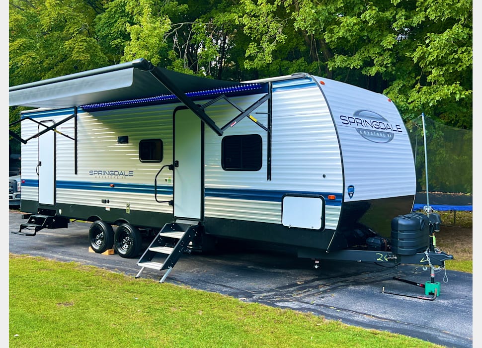 Travel Trailer rentals in West Roxbury