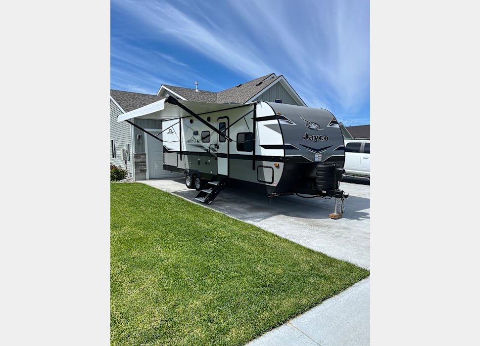 Travel Trailer rentals in Iona