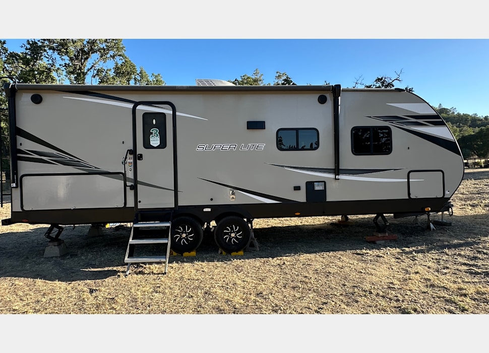 Travel Trailer rentals in DANVILLE