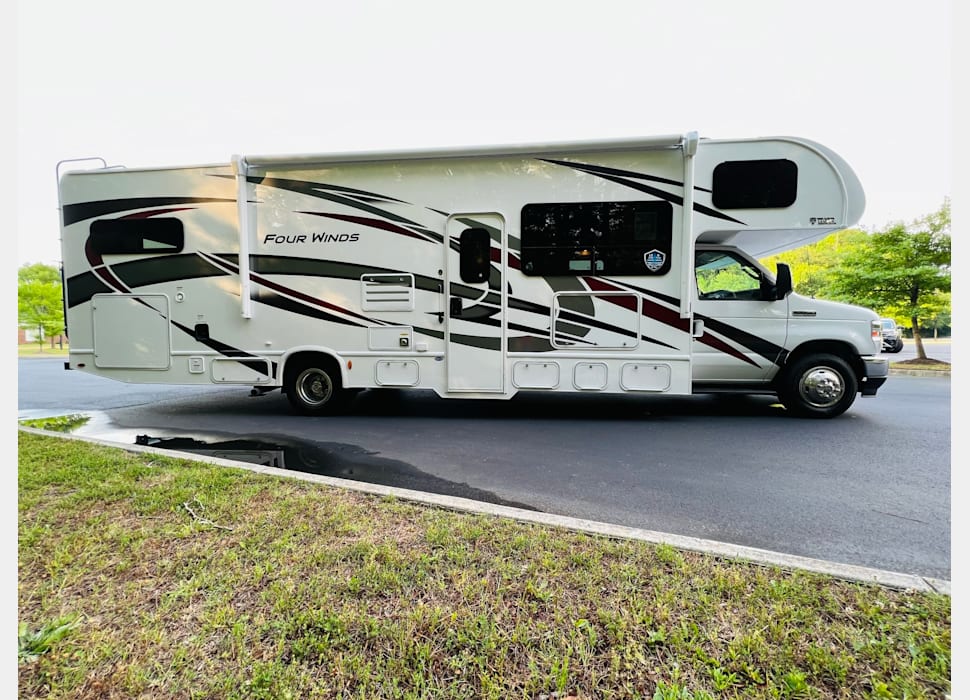 Class C Motor Home rentals in Yorktown