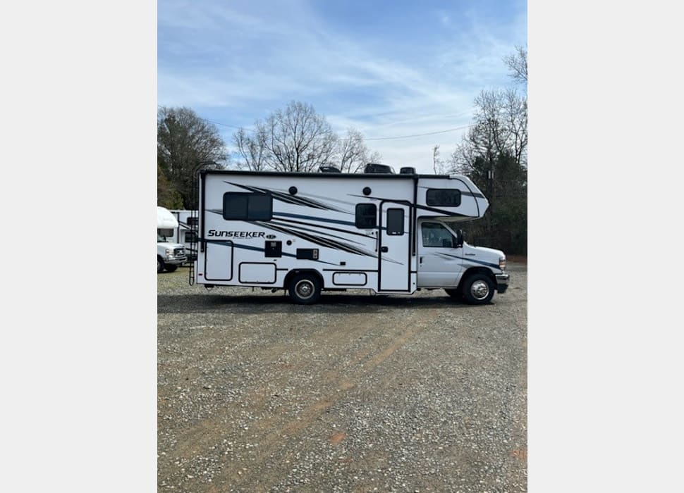 Class C Motor Home rentals in CHARLOTTE