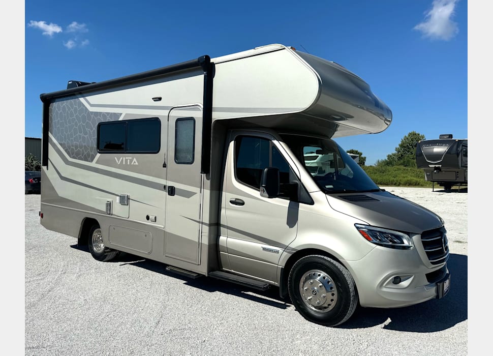 Class C Motor Home rentals in Fort Worth
