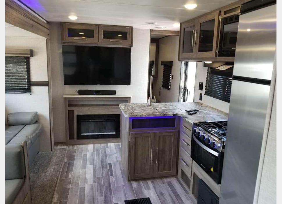 Travel Trailer rentals in Adel