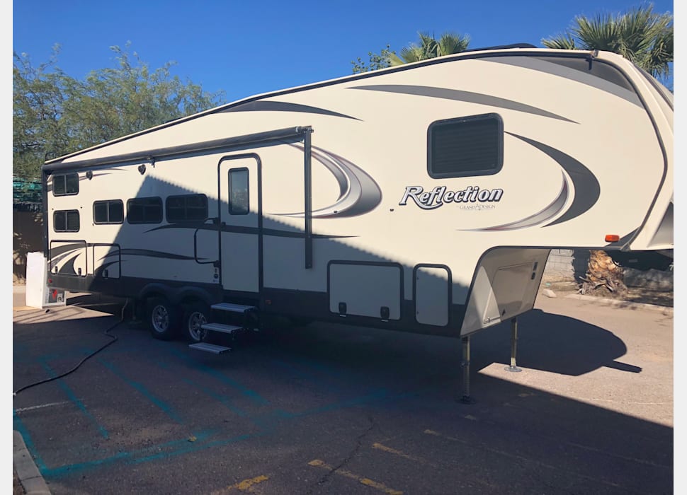 Fifth Wheel rentals in Apache Junction