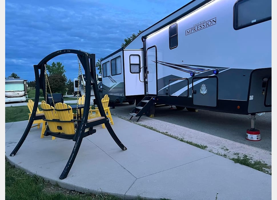 Fifth Wheel rentals in Burlington