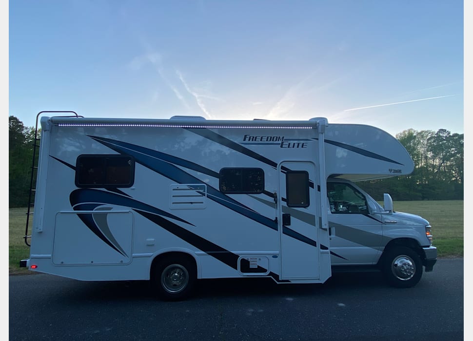 Class C Motor Home rentals in Hampton