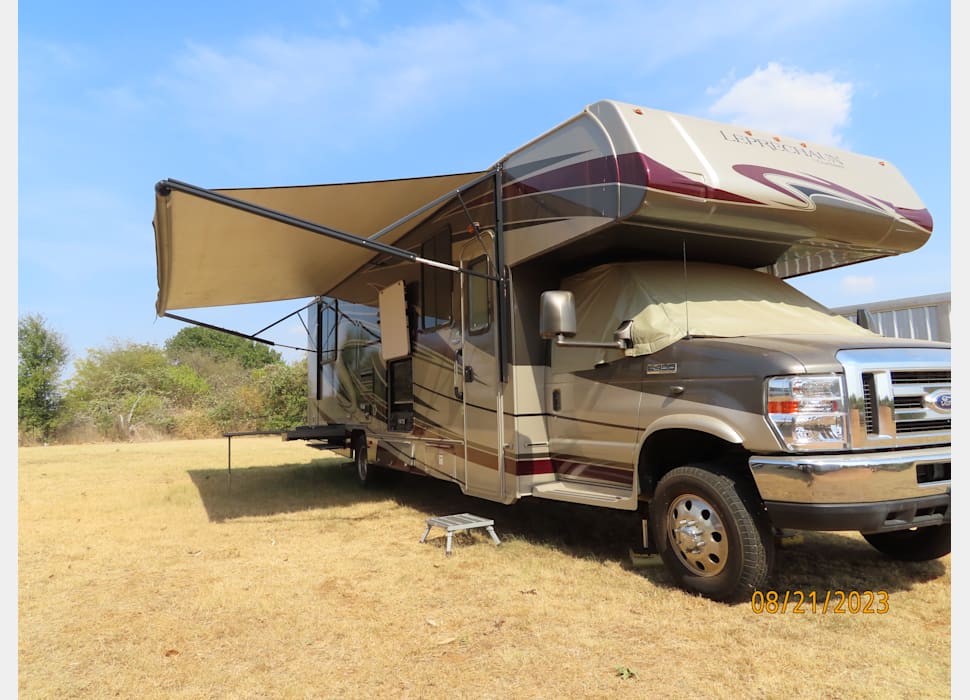 Class C Motor Home rentals in Austin