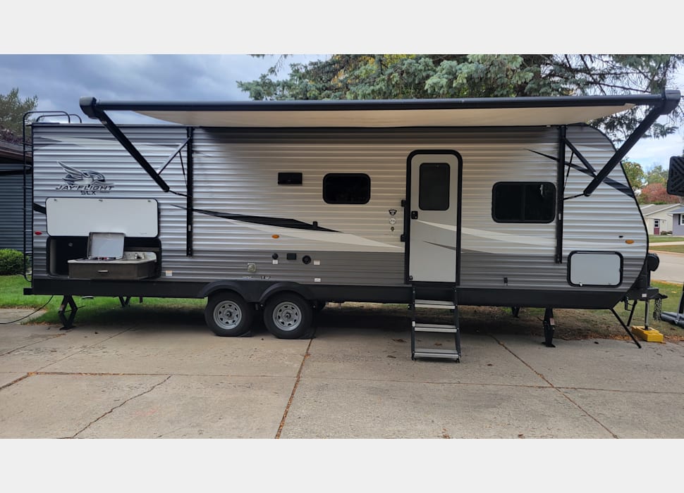 Travel Trailer rentals in Suamico