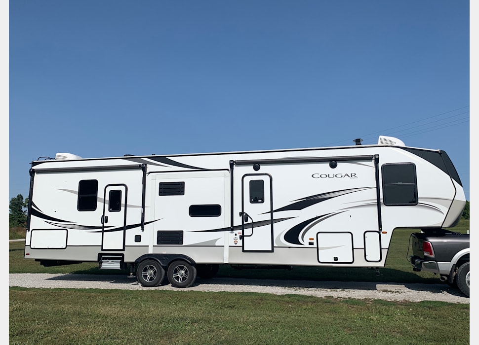 Fifth Wheel rentals in Humphrey