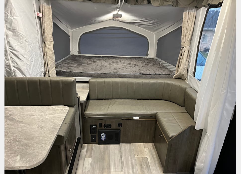 Pop-up Camper rentals in WAUNAKEE