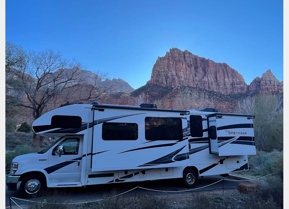 Class C Motor Home rentals in Winchester