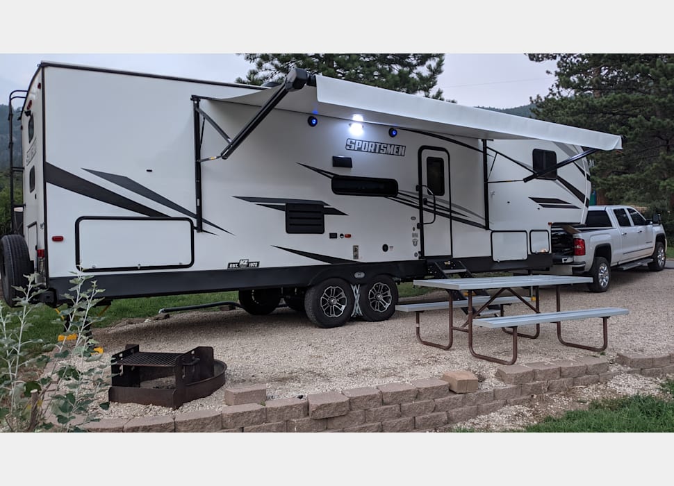 Fifth Wheel rentals in Colorado Springs
