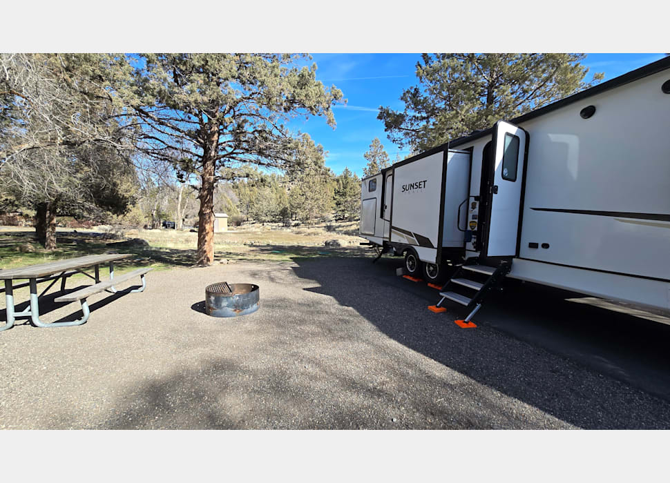 Travel Trailer rentals in Columbia Falls