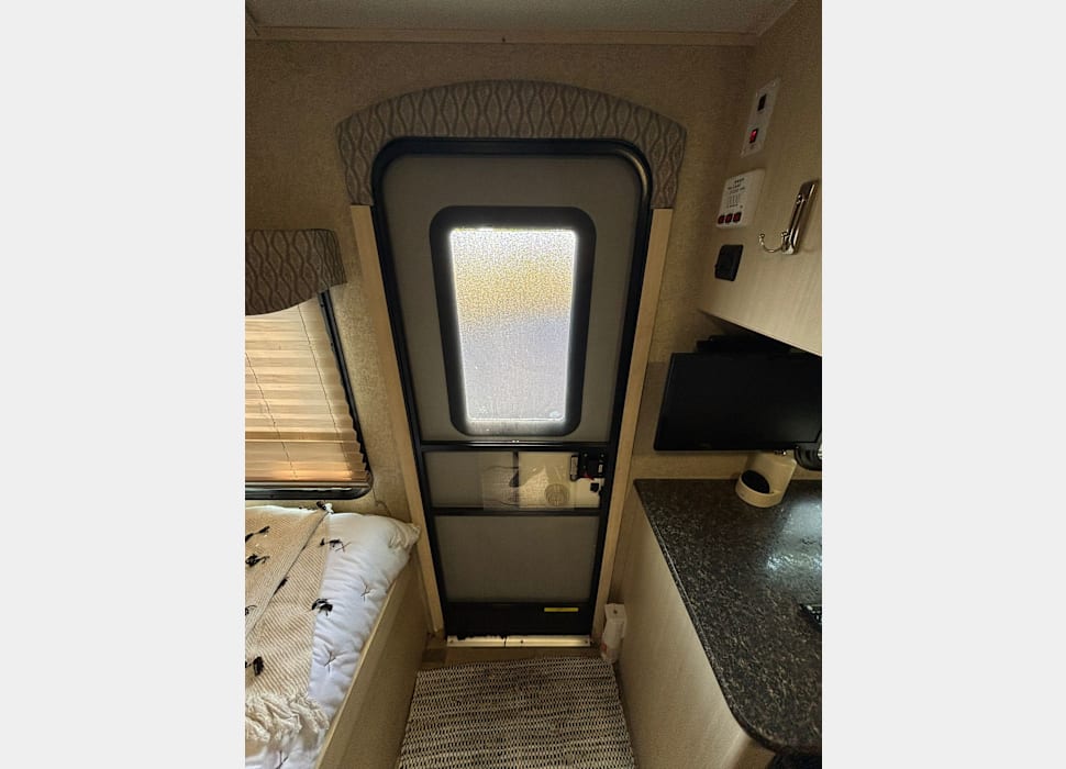 Class C Motor Home rentals in Coconut Creek