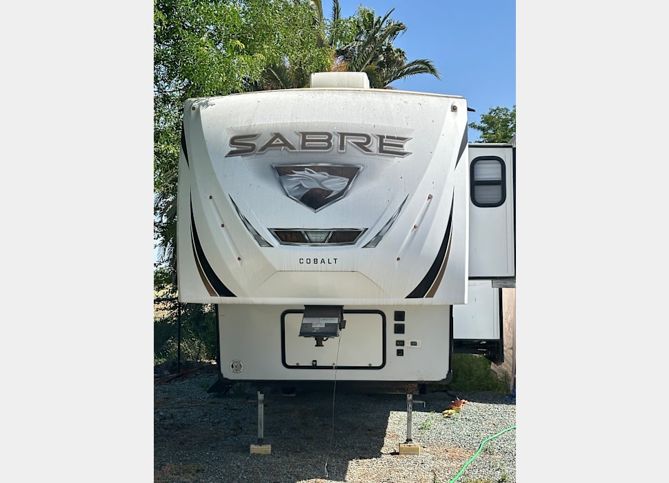 Fifth Wheel rentals in Sacramento