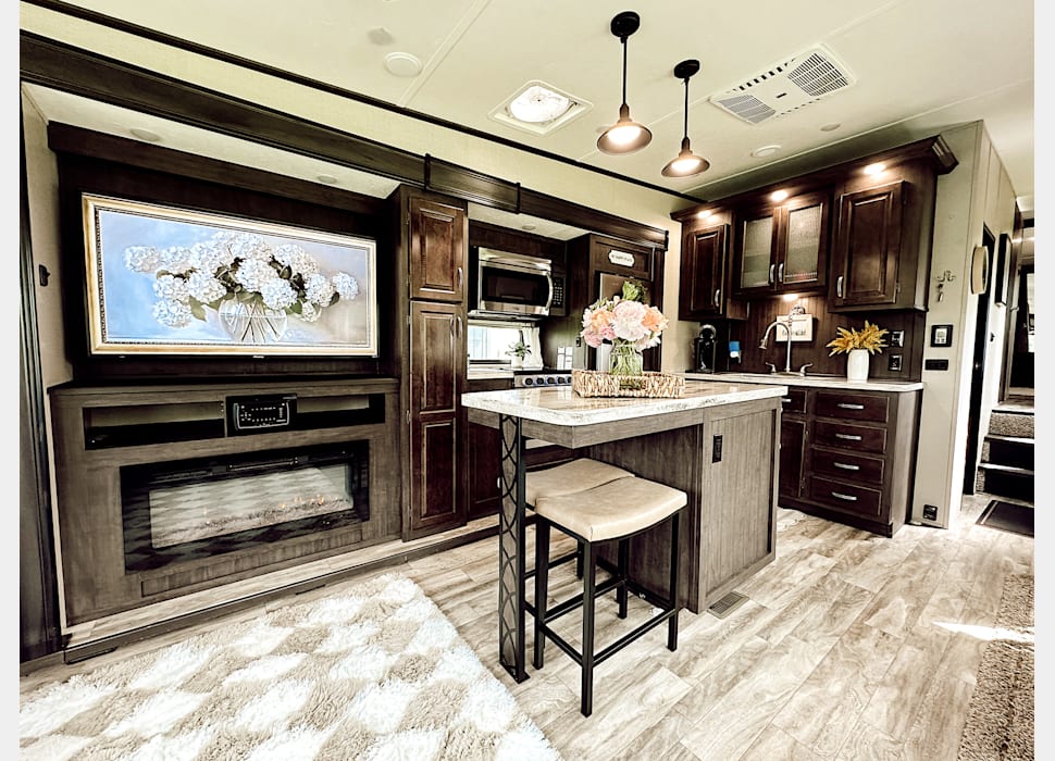Fifth Wheel rentals in Auburn