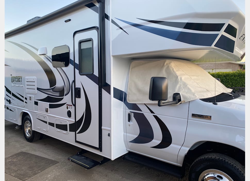 Class C Motor Home rentals in Winchester