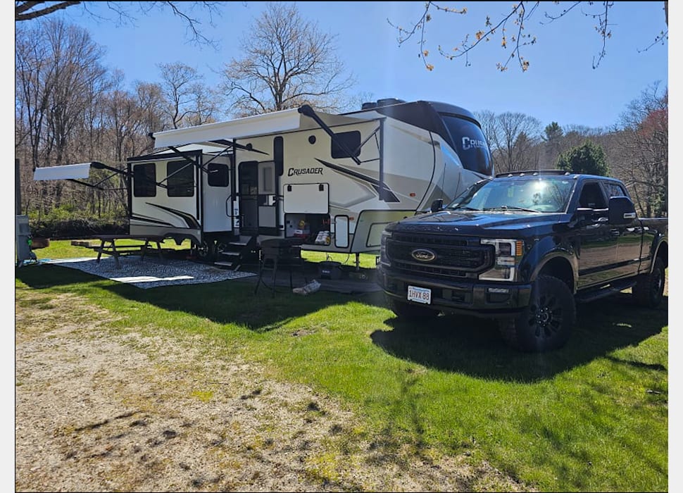Fifth Wheel rentals in Dudley