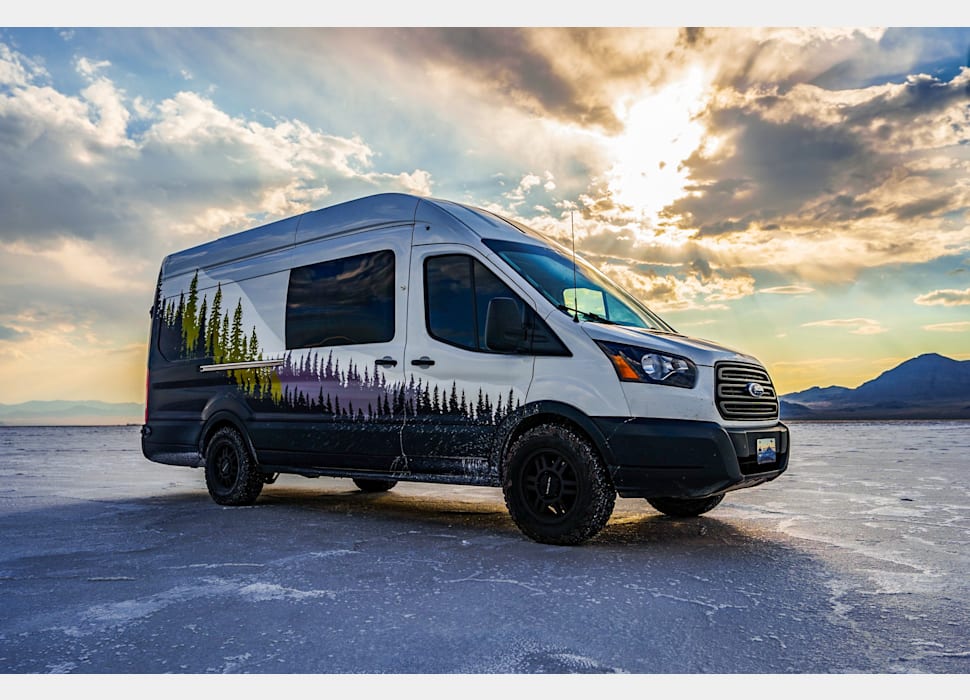 Class B Camping Van rentals in Manchester