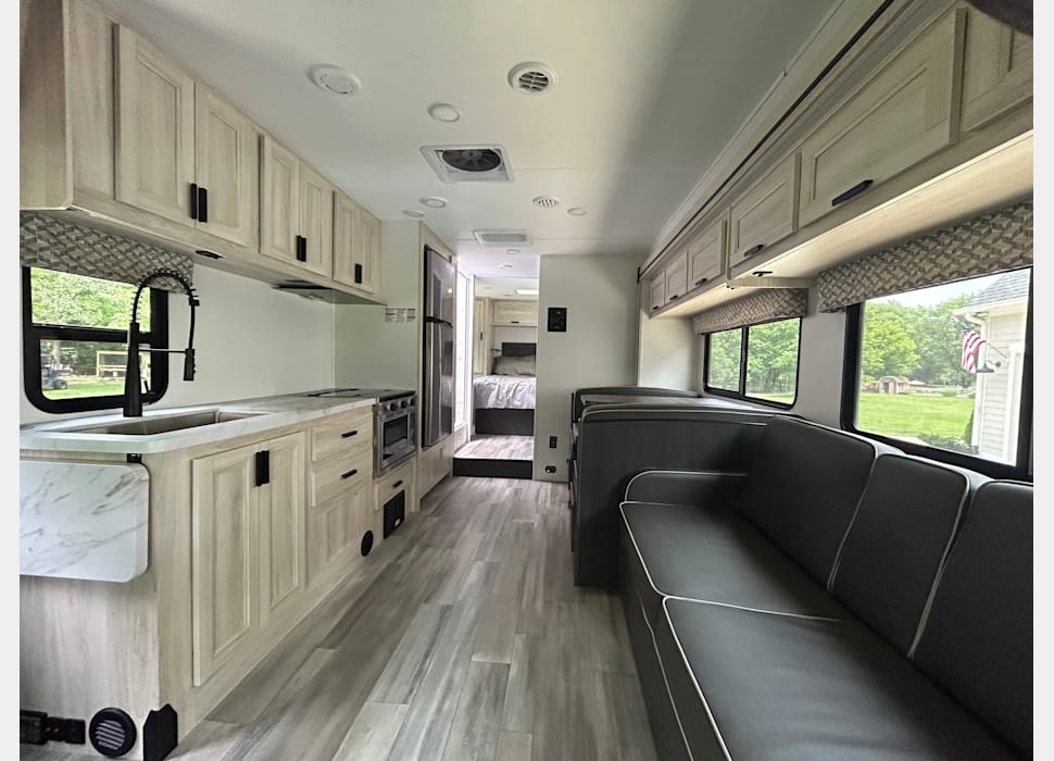 Class C Motor Home rentals in Hebron