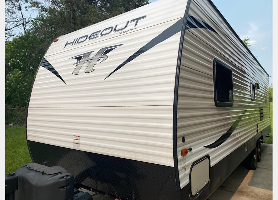 Travel Trailer rentals in Genoa City