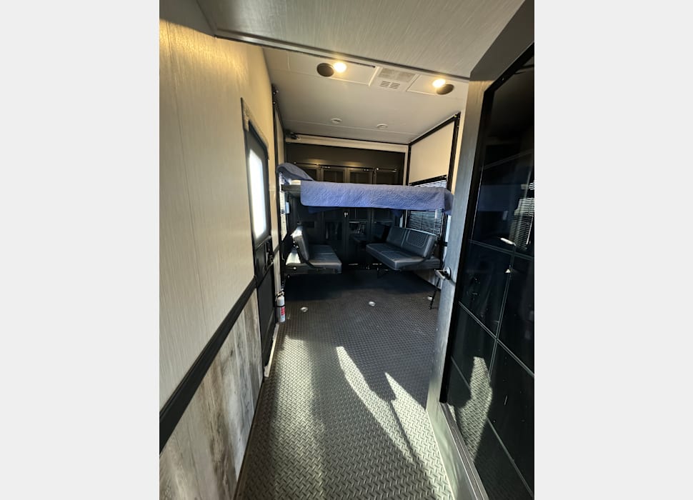 Fifth Wheel rentals in Bee Cave