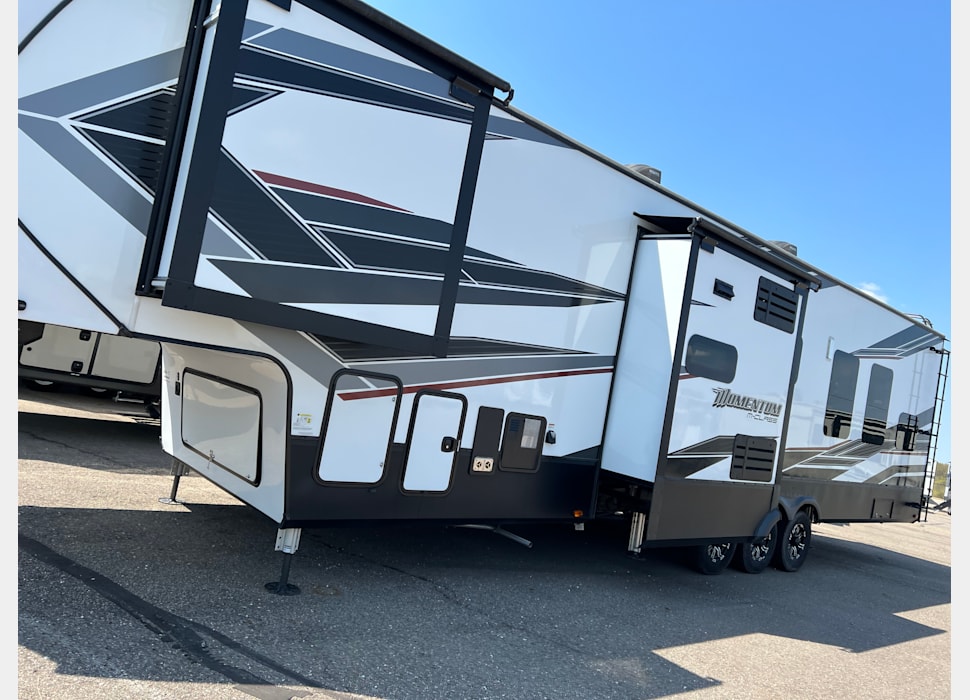 Fifth Wheel rentals in Bay City
