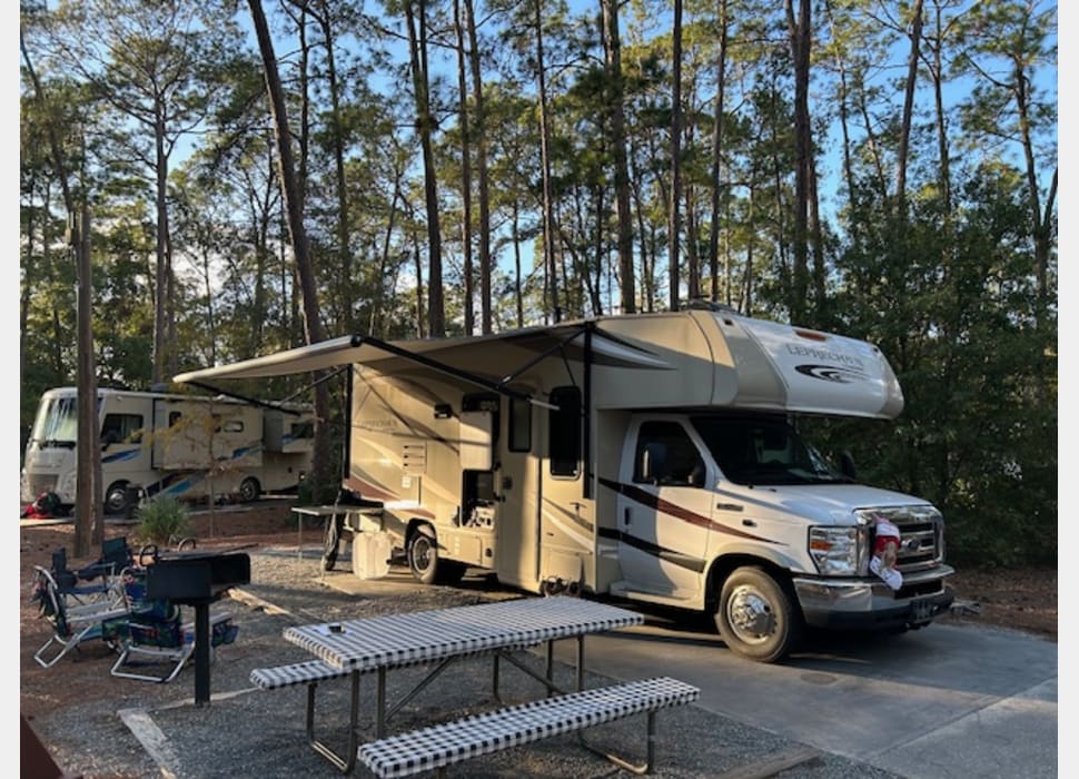 Class C Motor Home rentals in Orlando