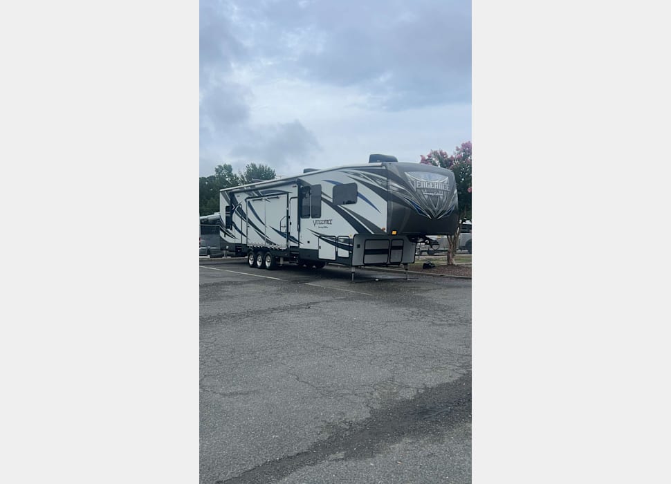 Fifth Wheel rentals in 