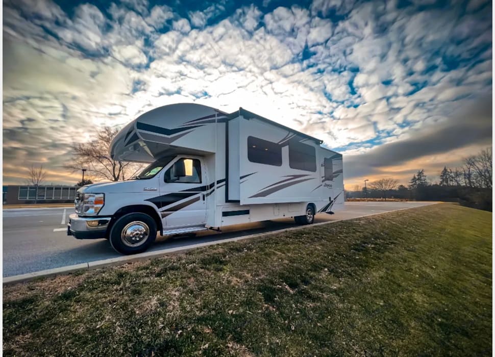 Class C Motor Home rentals in Warminster