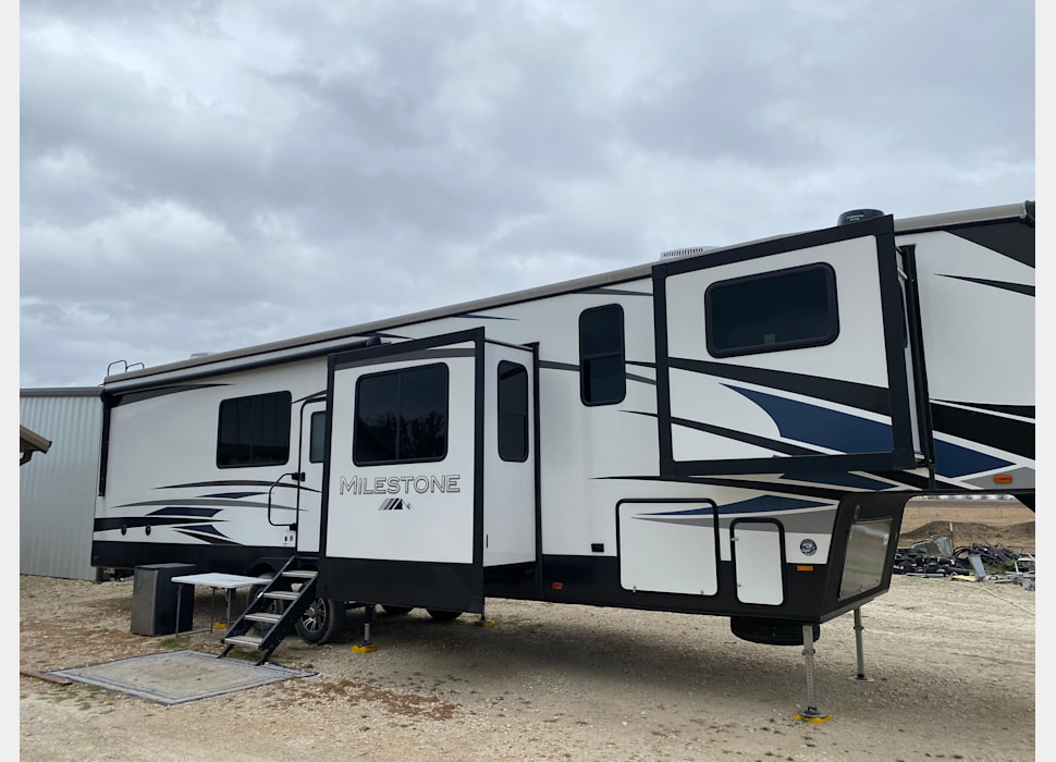 CHINA SPRINGRV rentals