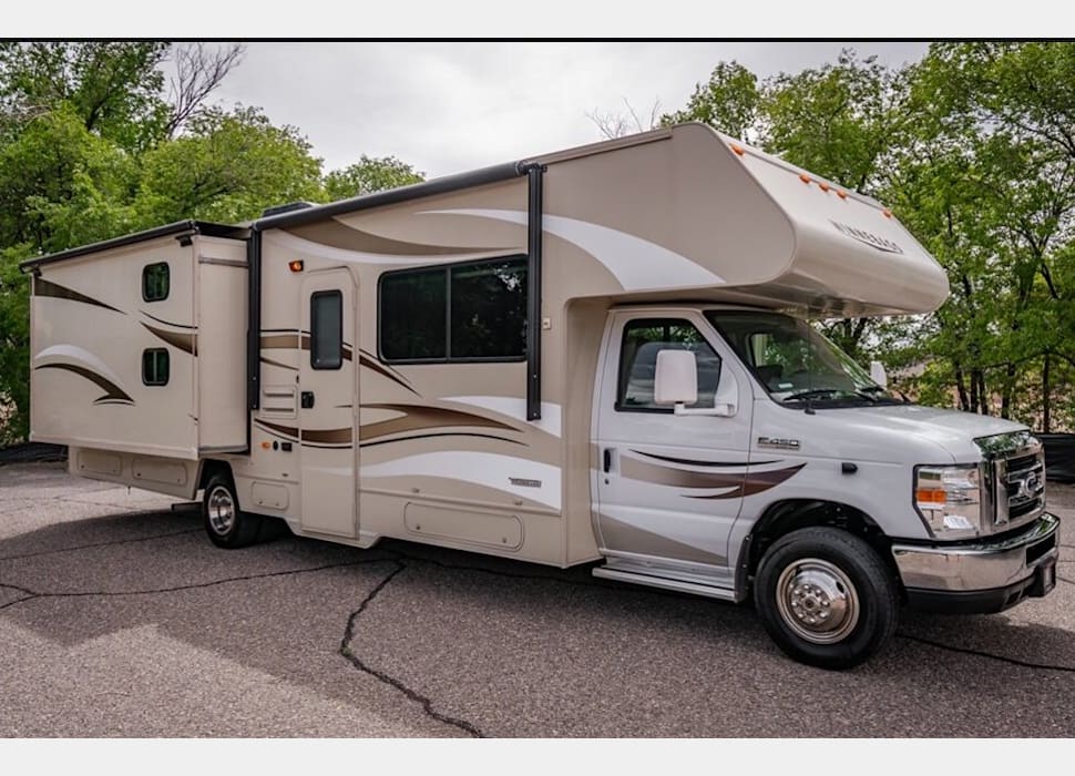 Class C Motor Home rentals in La mesa