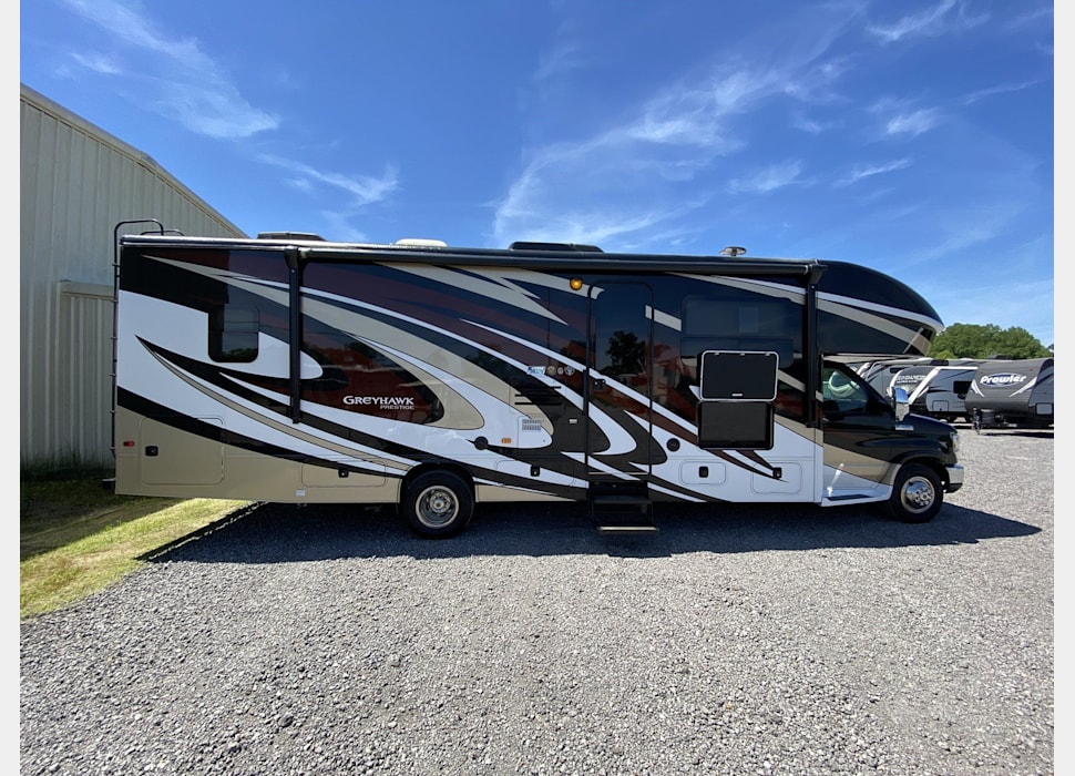 Class C Motor Home rentals in Bentonville