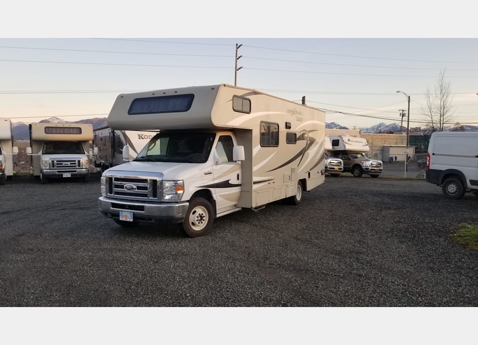 Class C Motor Home rentals in Anchorage