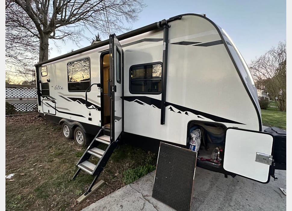Travel Trailer rentals in Chatsworth