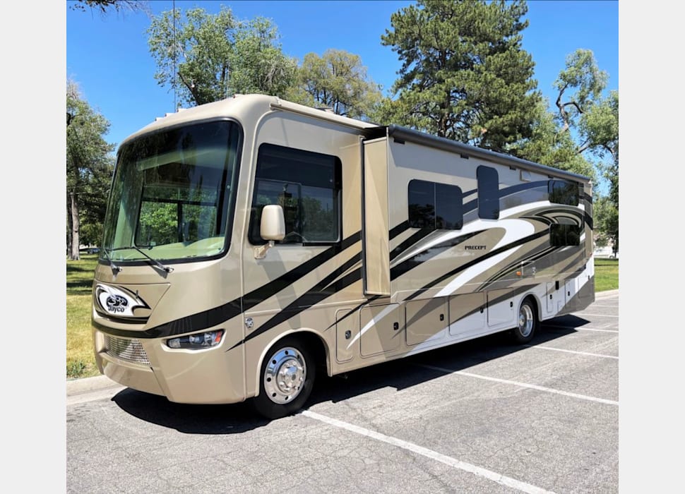 Class A Motor Home rentals in Murray