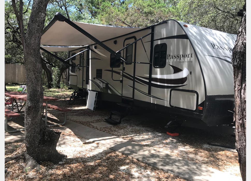 Travel Trailer rentals in Glen Rose