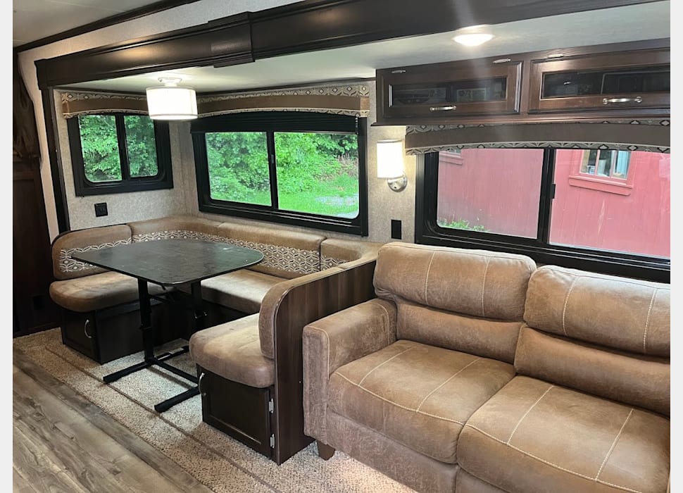 Travel Trailer rentals in West Roxbury