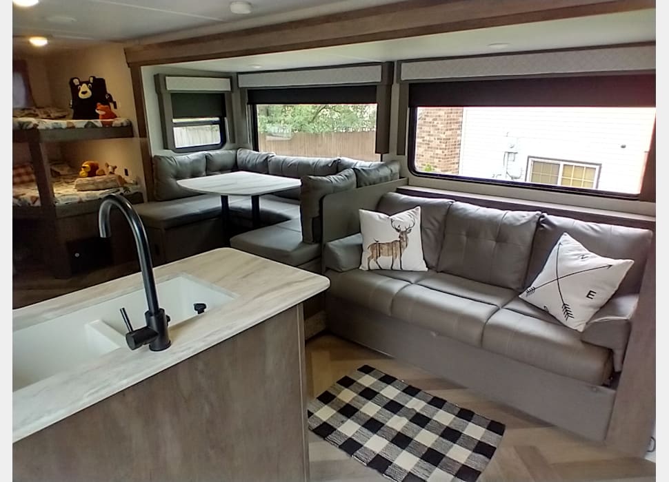 Travel Trailer rentals in Ada