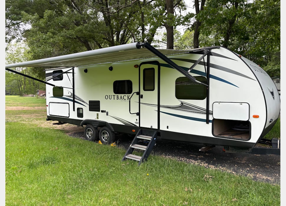 Travel Trailer rentals in WAUNAKEE