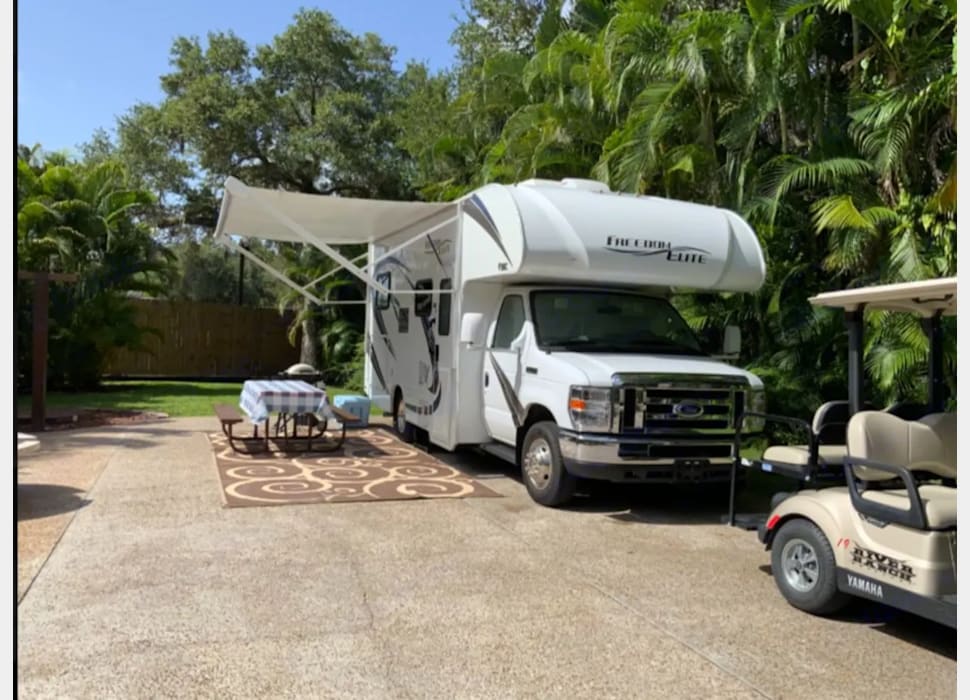 Class C Motor Home rentals in Tampa Bay
