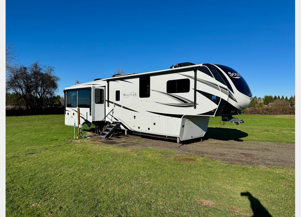 Fifth Wheel rentals in 