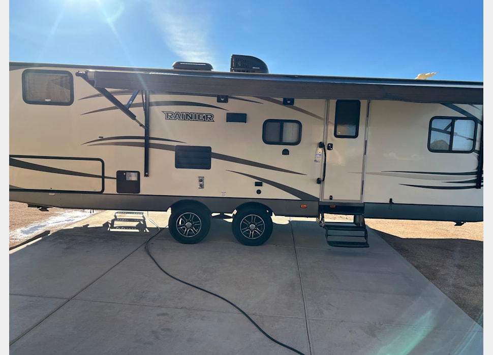 Travel Trailer rentals in Queen Creek