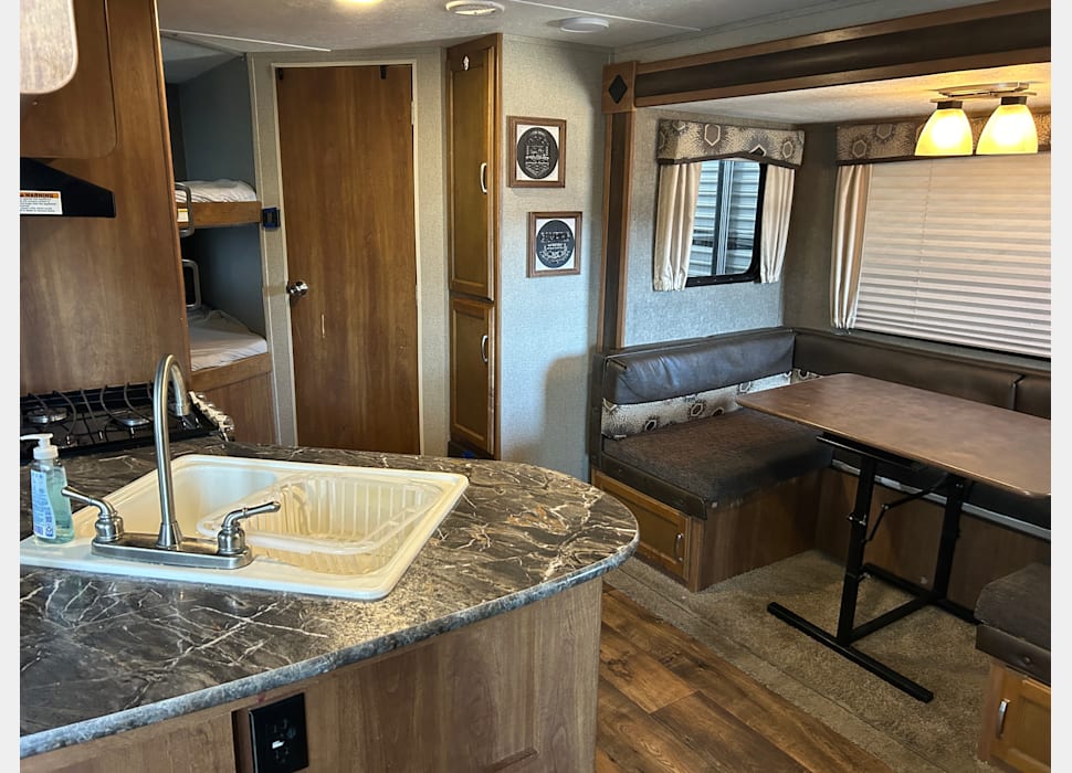 Travel Trailer rentals in Central Point