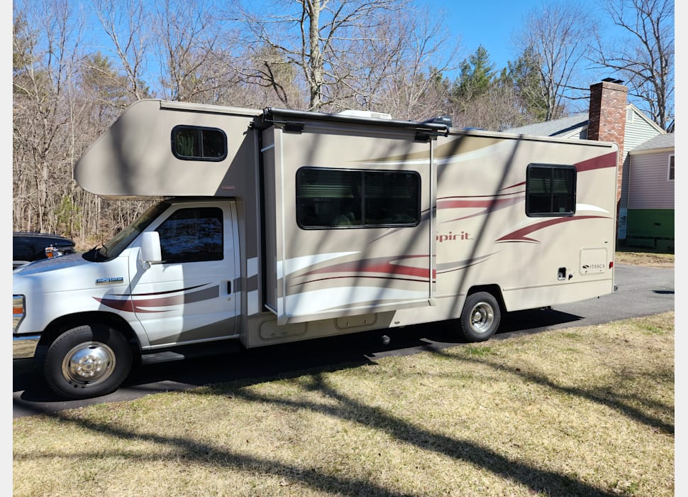 Class C Motor Home rentals in Hampton